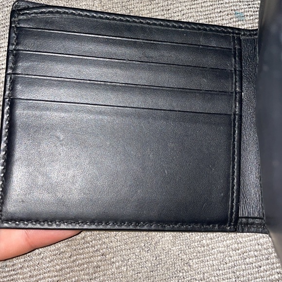 Gucci wallet - Picture 2 of 3